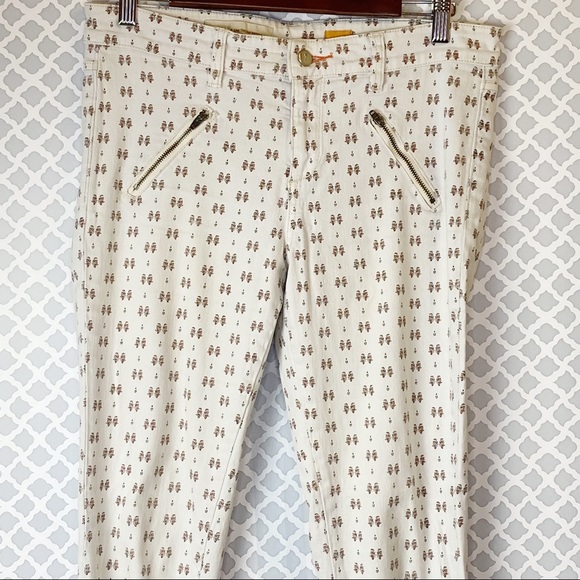 EUC Pilcro & the Letterpress Printed Moto Jeans - Picture 3 of 14